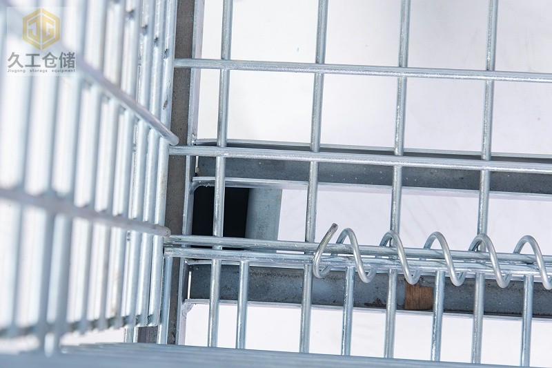 折疊式倉儲籠是什么材質(zhì)？蝴蝶籠外觀有哪些細節(jié)？久工倉儲設(shè)備