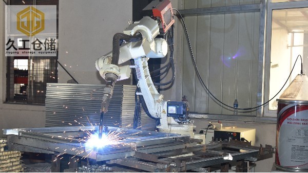 南京久工倉儲設備公司設備公司介紹-工廠實拍展示-南京真正的廠家！歡迎考察！