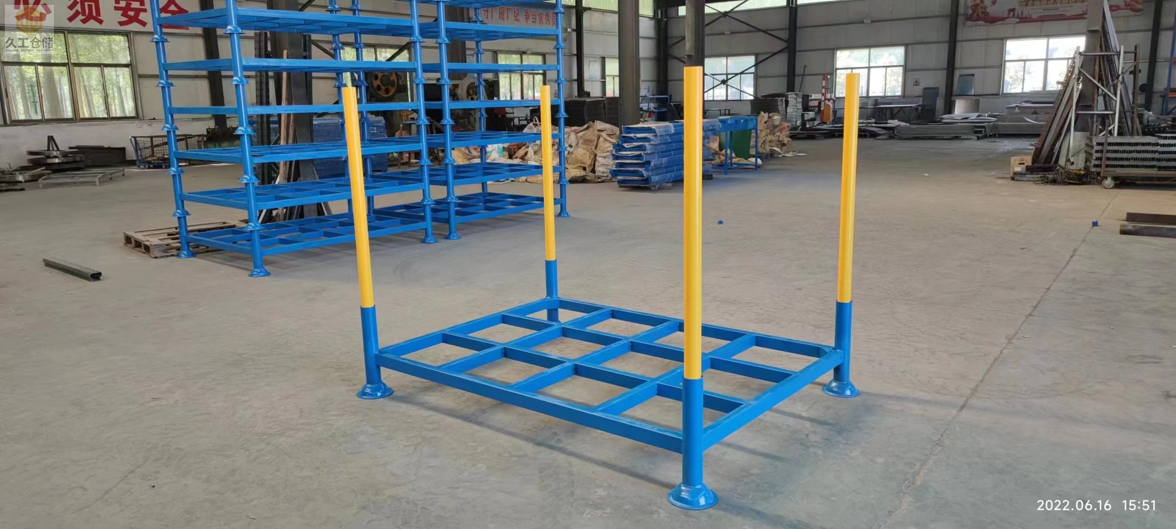 南京久工倉儲-堆垛架生產(chǎn)制造？南京堆垛架實體廠家，專業(yè)制造！