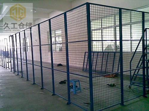 車間圍欄網(wǎng)，車間護欄網(wǎng)，車間隔離網(wǎng)優(yōu)點有哪些？南京久工倉儲設(shè)備