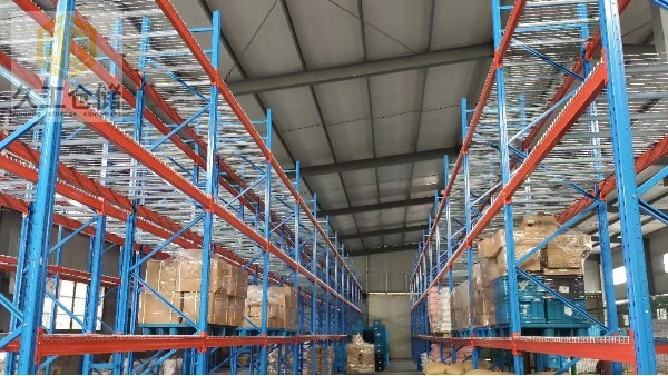 南京久工倉(cāng)儲(chǔ)-貨架網(wǎng)層板現(xiàn)場(chǎng)實(shí)拍，南京鋼層網(wǎng)廠(chǎng)家，支持非標(biāo)定制！