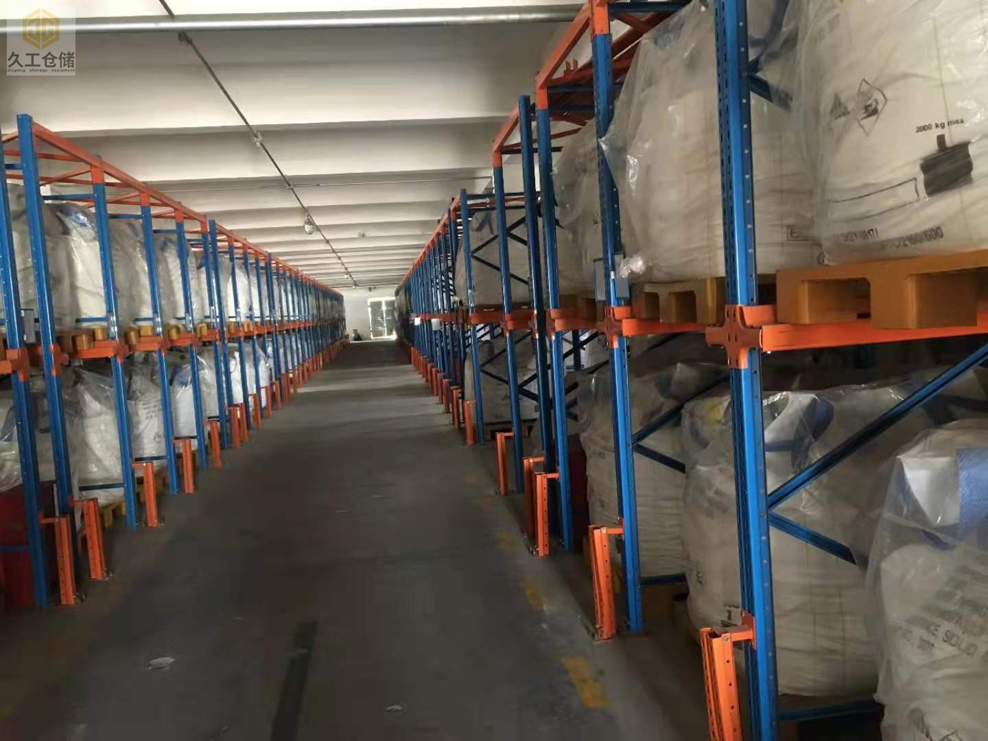 貫通貨架-貫通式貨架-南京貨架-倉儲貨架-南京久工倉儲設備