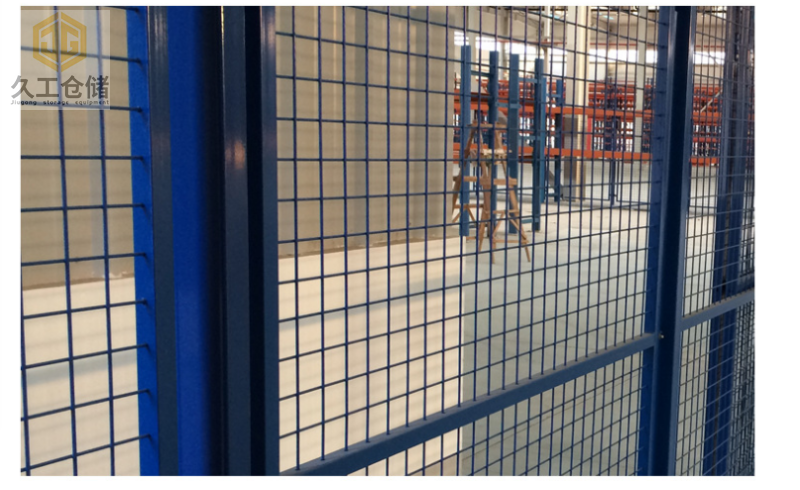車間隔離網(wǎng)分類有哪些，車間隔離柵有哪些優(yōu)點(diǎn)？南京久工倉(cāng)儲(chǔ)圍欄網(wǎng)