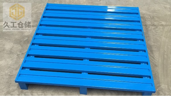 鋼制托盤的構成有哪些？久工倉儲設備