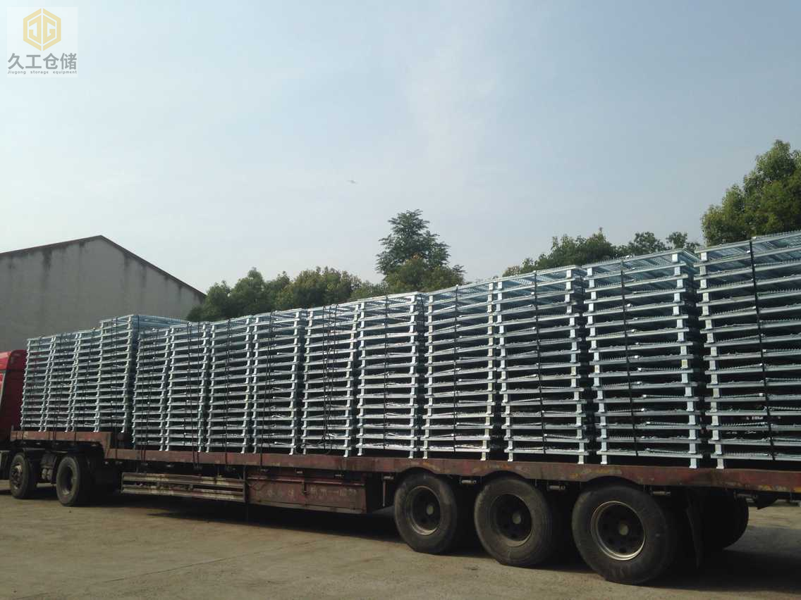 折疊式倉(cāng)儲(chǔ)籠車(chē)間擺放及發(fā)貨實(shí)拍，節(jié)省空間方便儲(chǔ)存，南京倉(cāng)儲(chǔ)籠廠家-久工倉(cāng)儲(chǔ)設(shè)備