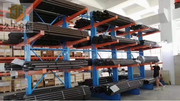 什么是懸臂式貨架？它有什么優(yōu)點？南京久工倉儲設備為大家分析！