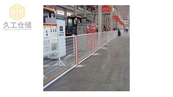 車間隔離網(wǎng)表面怎么處理的？南京久工告訴您！