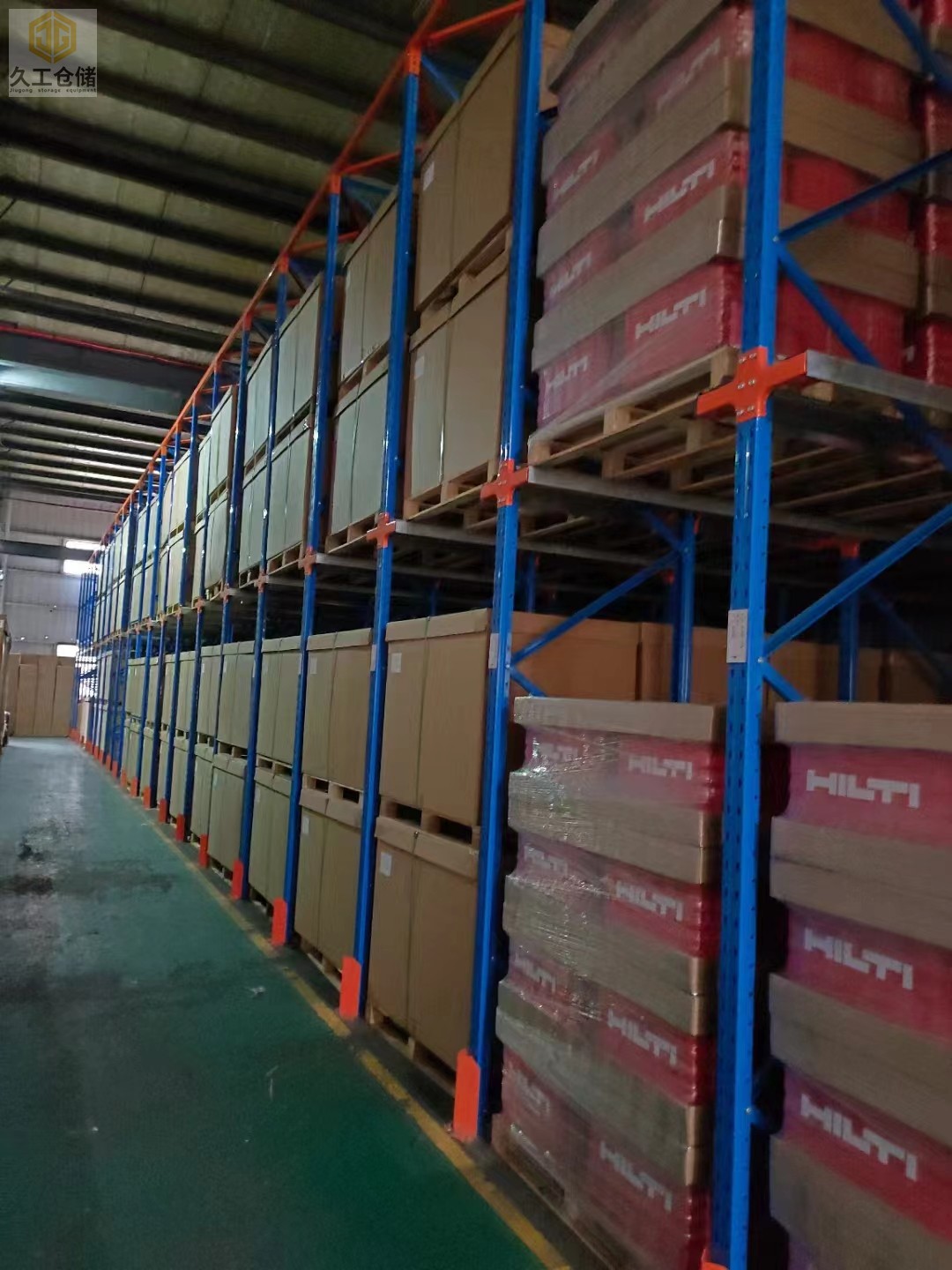 托盤貨架也稱橫梁式貨架，有什么特點？南京久工倉儲為大家分析，了解更多關注久工倉儲