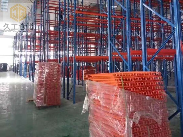 久工倉儲(chǔ)設(shè)備-噴塑網(wǎng)層板-南京鋼層網(wǎng)廠家-金屬層網(wǎng)-加筋網(wǎng)片專業(yè)生產(chǎn)工廠直發(fā)！