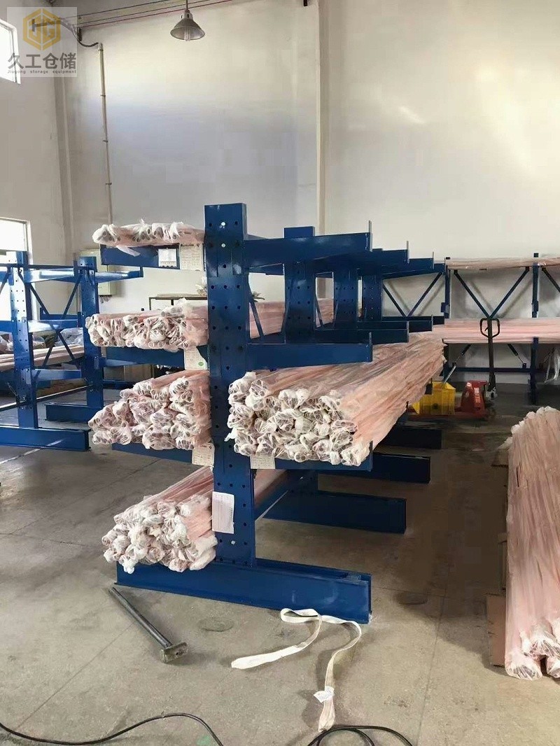 懸臂式貨架.重型貨架的特點是什么？南京貨架，久工倉儲設備