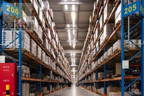 如何提高輕型貨架的使用壽命？南京貨架，久工倉(cāng)儲(chǔ)設(shè)備