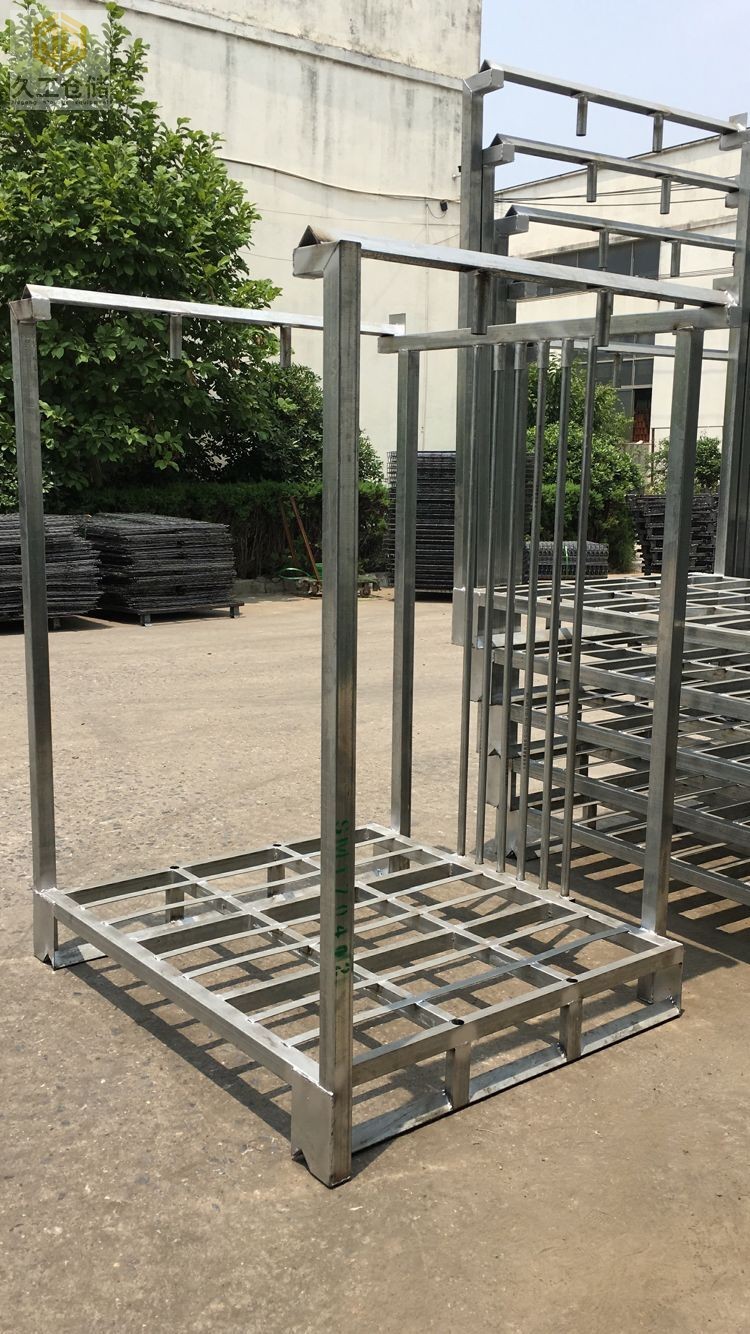 堆垛架巧固架的由托盤升級而來，它們有何存儲(chǔ)優(yōu)勢？ 久工倉儲(chǔ)設(shè)備