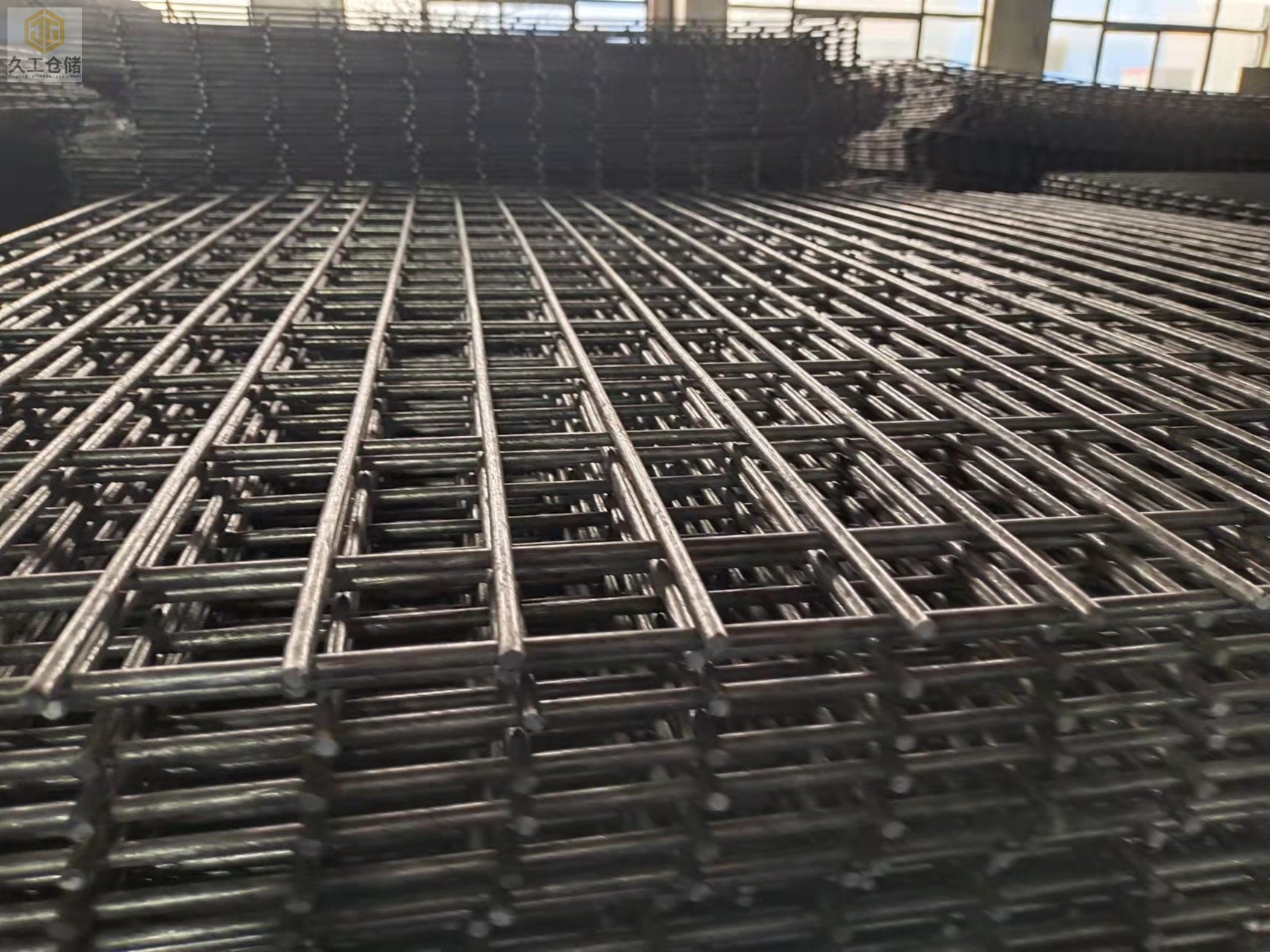 金屬網(wǎng)片特點及焊接工藝，系列分類，南京久工倉儲設(shè)備為大家解析！