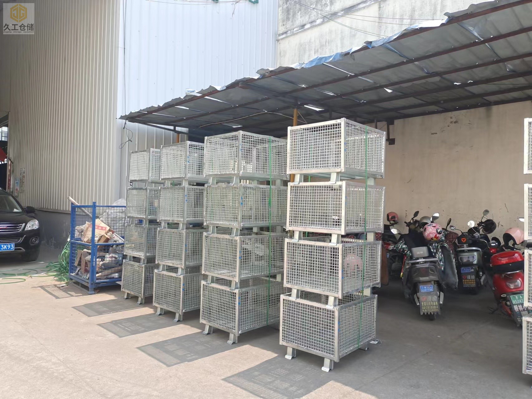 固定式周轉(zhuǎn)箱-固定鐵箱- 金屬箱 -鐵皮箱- 南京金屬周轉(zhuǎn)箱- 南京久工倉儲(chǔ)設(shè)備