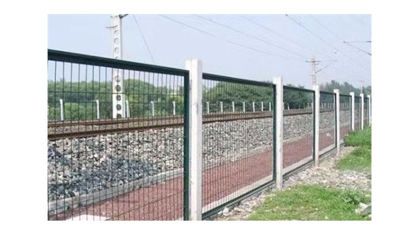 鐵路隔離網(wǎng)的組成及作用是什么？