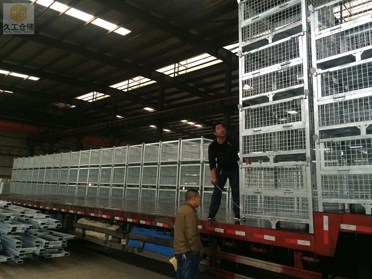 可折疊網(wǎng)箱-鍍鋅鋼制料箱實(shí)拍現(xiàn)場-金屬周轉(zhuǎn)箱南京周轉(zhuǎn)箱廠家-久工倉儲設(shè)備