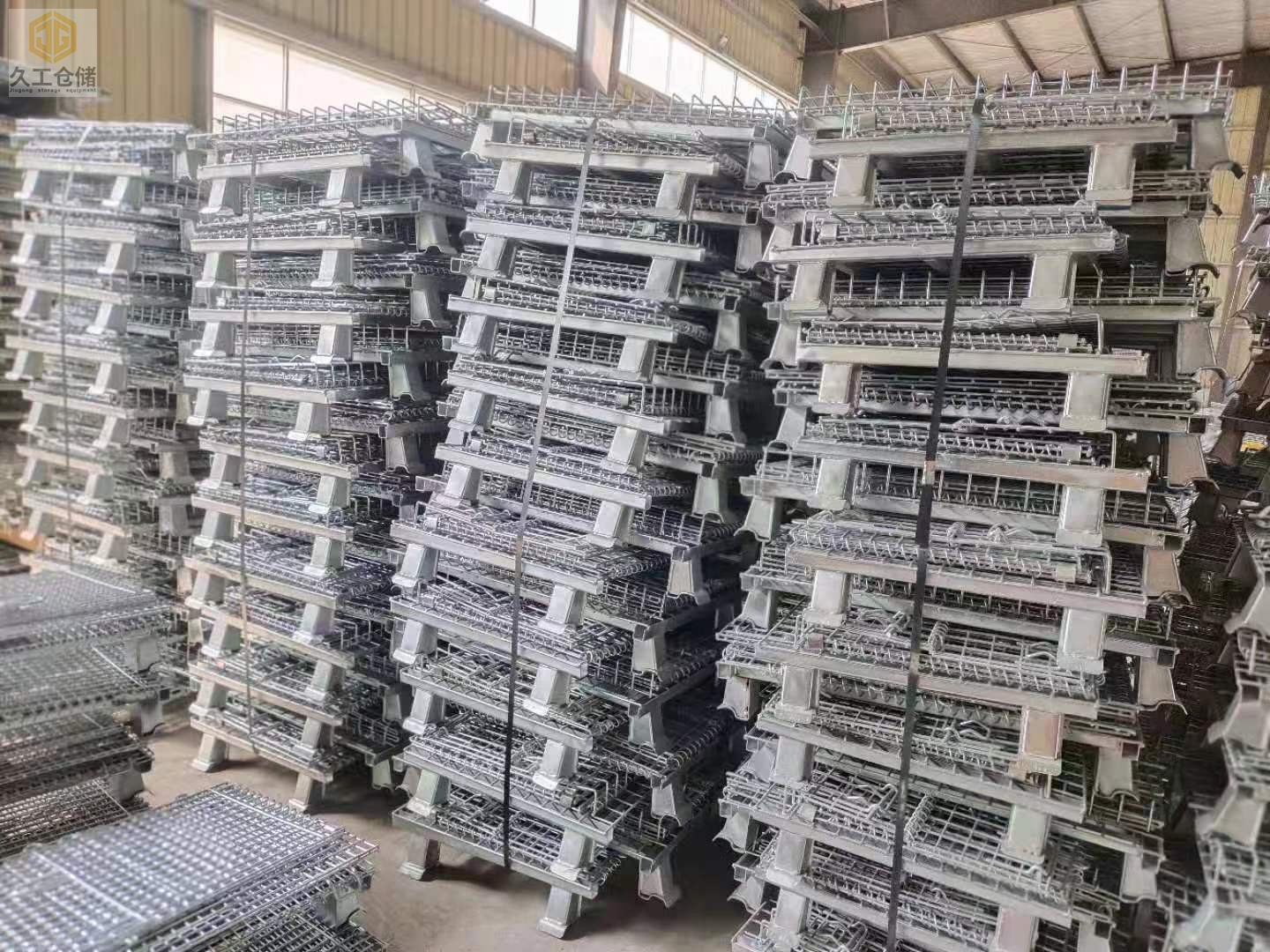 折疊式倉儲(chǔ)籠特性有哪些？南京久工倉儲(chǔ)為大家分析！了解更多關(guān)注久工在線解答