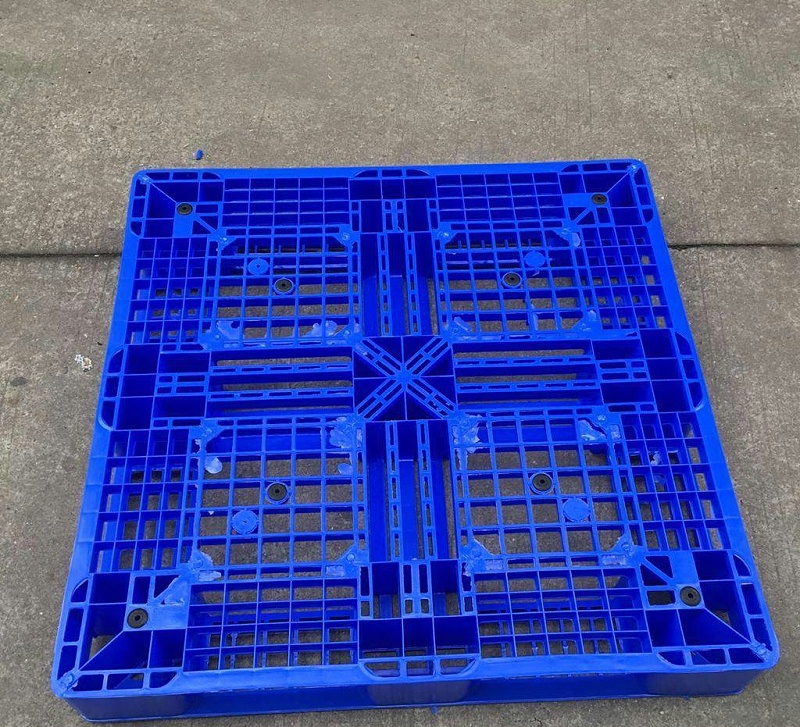 塑料托盤的制成材料是什么？