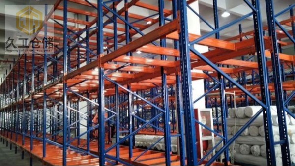 倉儲貨架有哪些種類？及運用特點有哪些？南京久工倉儲設備